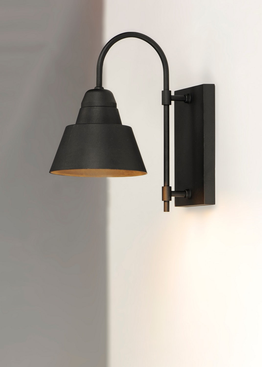 Maxim - 10103BK - One Light Outdoor Wall Lantern - Shoreline - Black