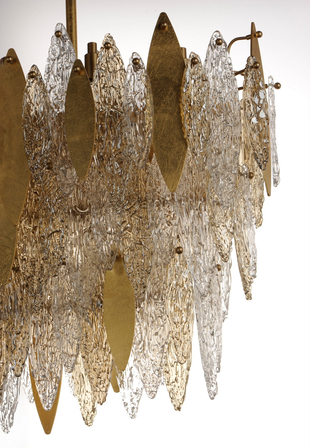 Maxim - 32326CLCMPGL - 18 Light Chandelier - Majestic - Gold Leaf