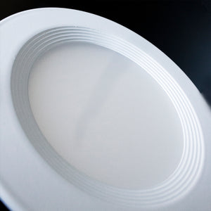 Eurofase - 31243-02 - LED SLIM REC,4IN,BAF,9W,RD,WHT - White