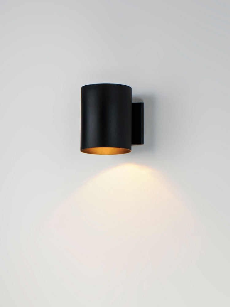 Maxim - 26101BK - One Light Outdoor Wall Lantern - Outpost - Black
