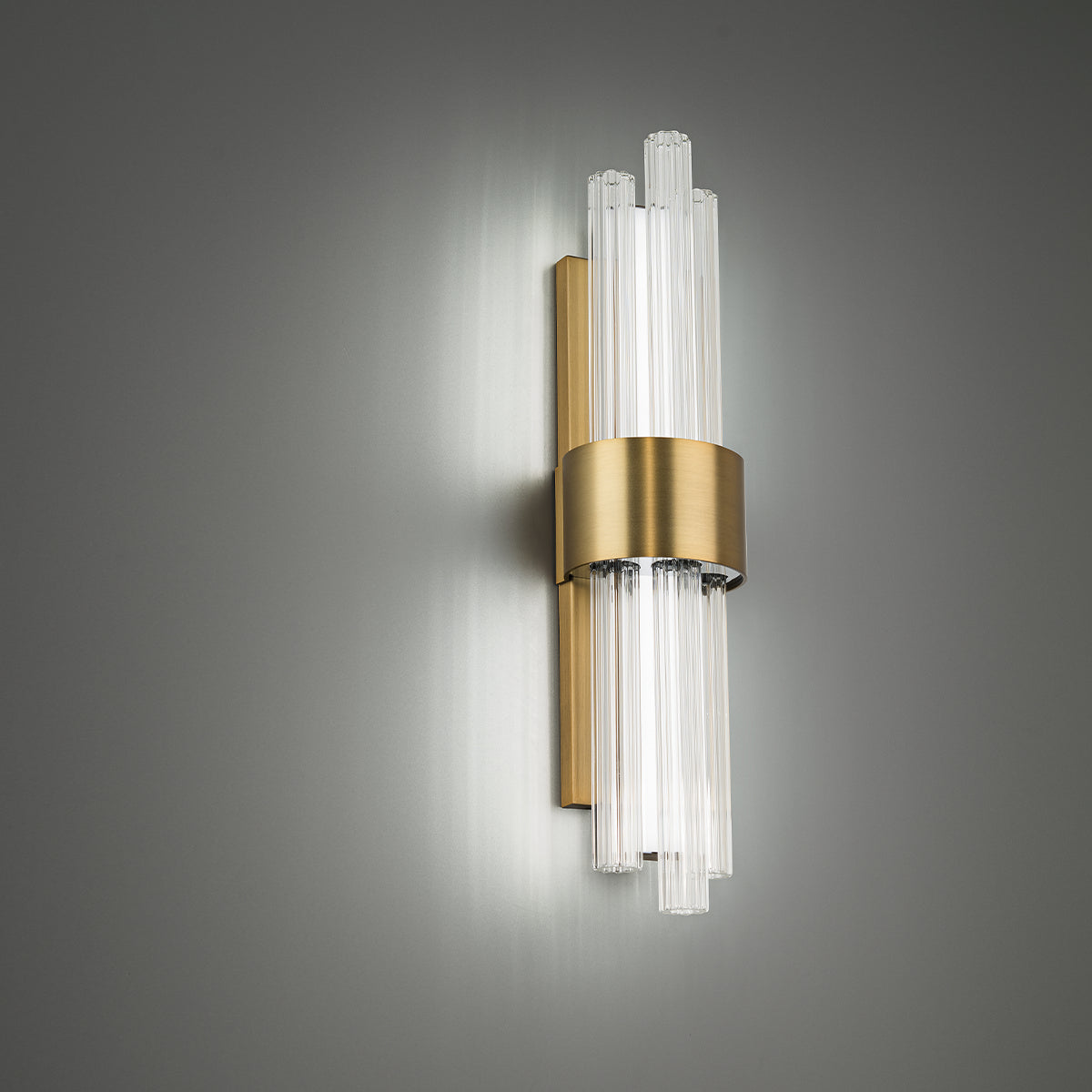 Modern Forms - WS-30118-AB - Bathroom Vanity Light - Luzerne - Aged Brass