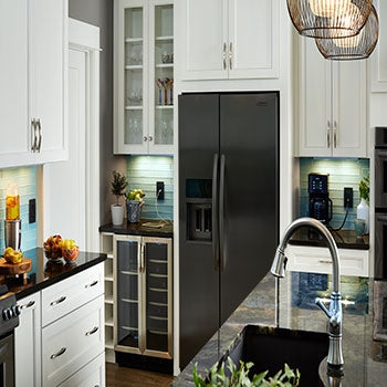 Legrand - TM870GCC10 - 15A Single-Pole Switch - radiant - Graphite