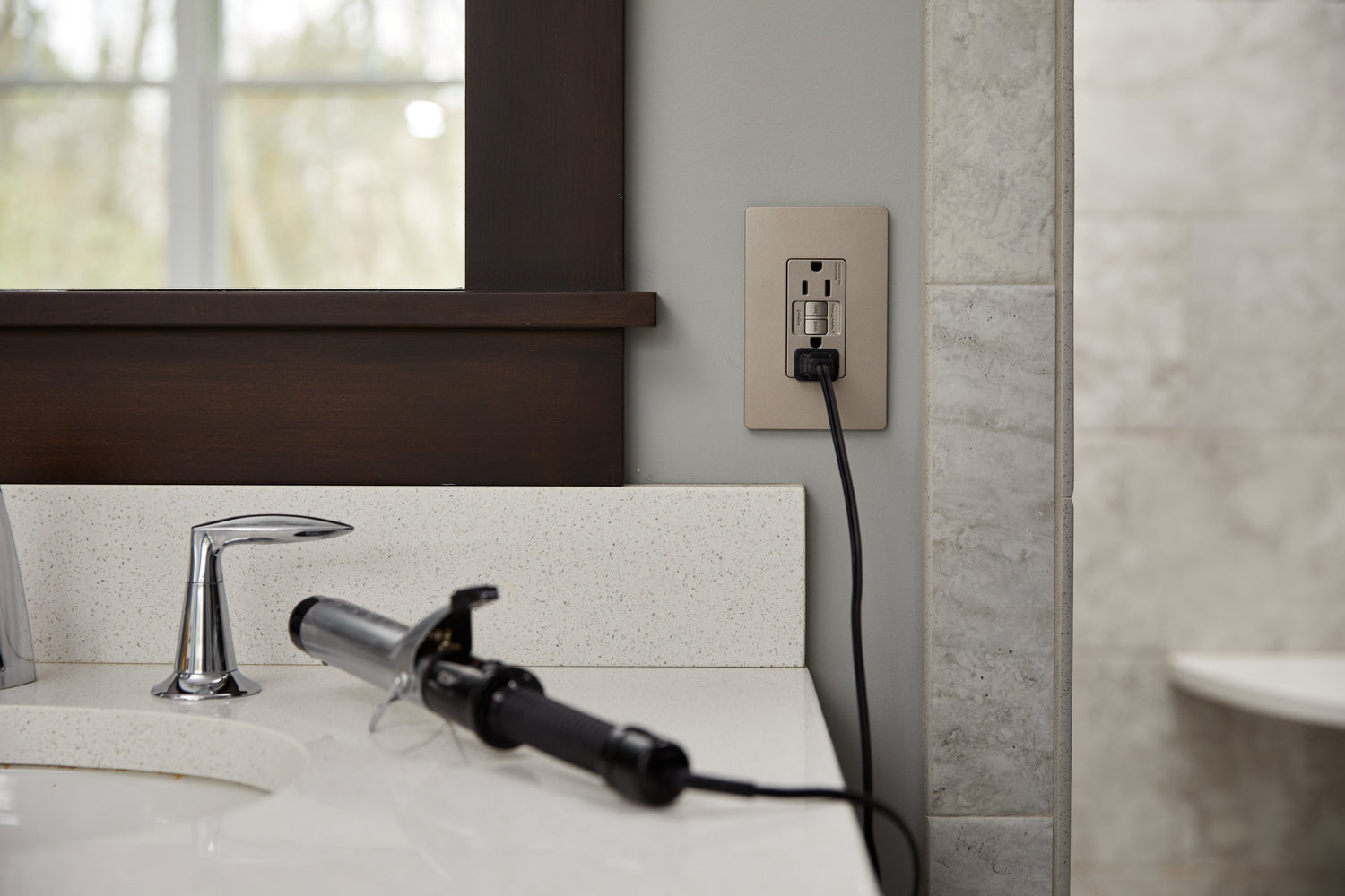 Legrand - 1597TRNICC4 - Tamper-Resistant 15A Duplex Self-Test GFCI Receptacles with SafeLock Protection - radiant - Nickel