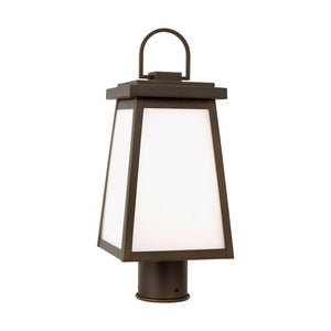 Visual Comfort Studio - 8248401EN3-71 - One Light Outdoor Post Lantern - Founders - Antique Bronze