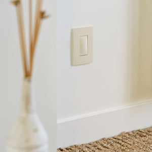 Legrand - WNRH1LA - Smart Gateway with Netatmo - radiant - Light Almond