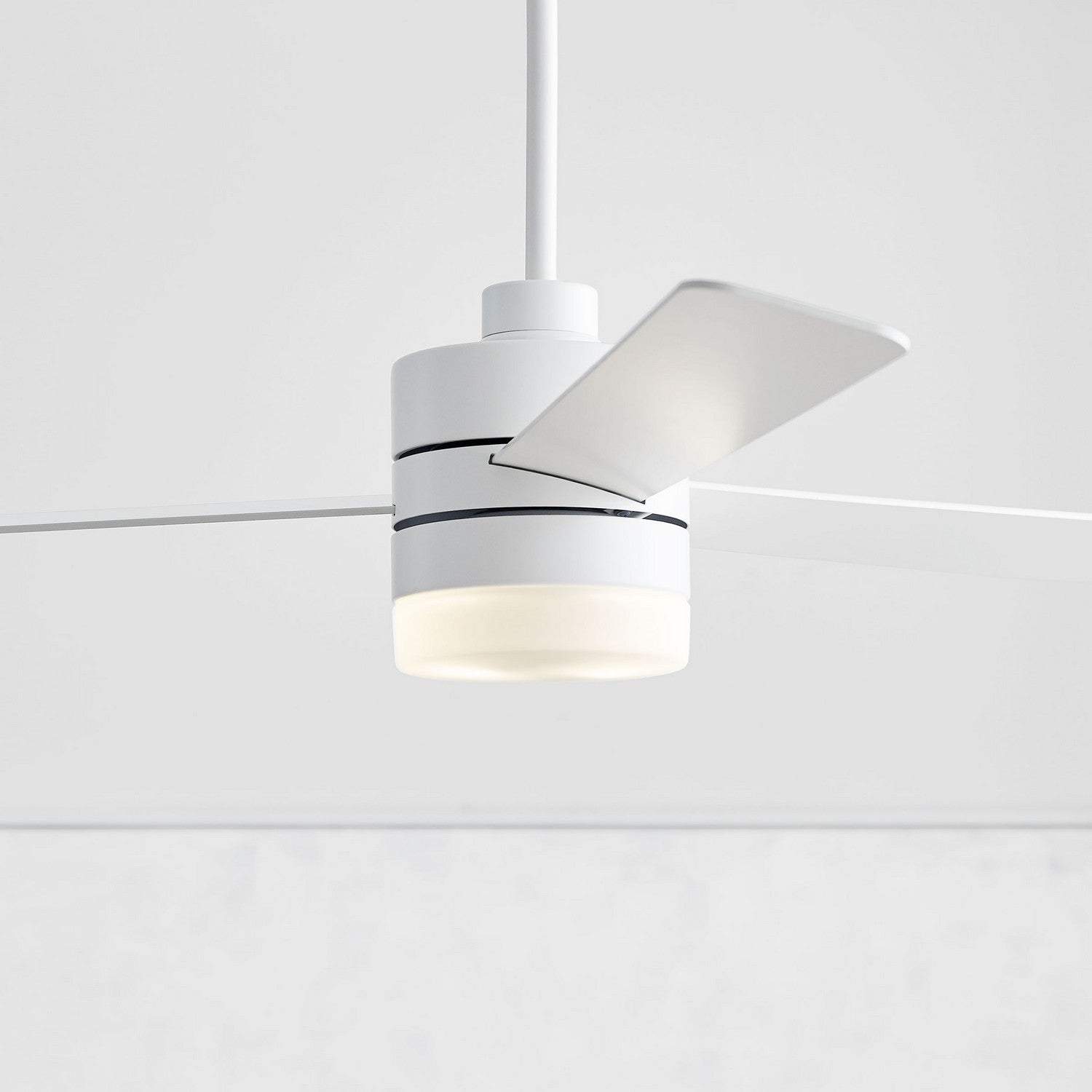 Generation Lighting. - 3ERAR52RZWD - 52"Ceiling Fan - Era - Matte White