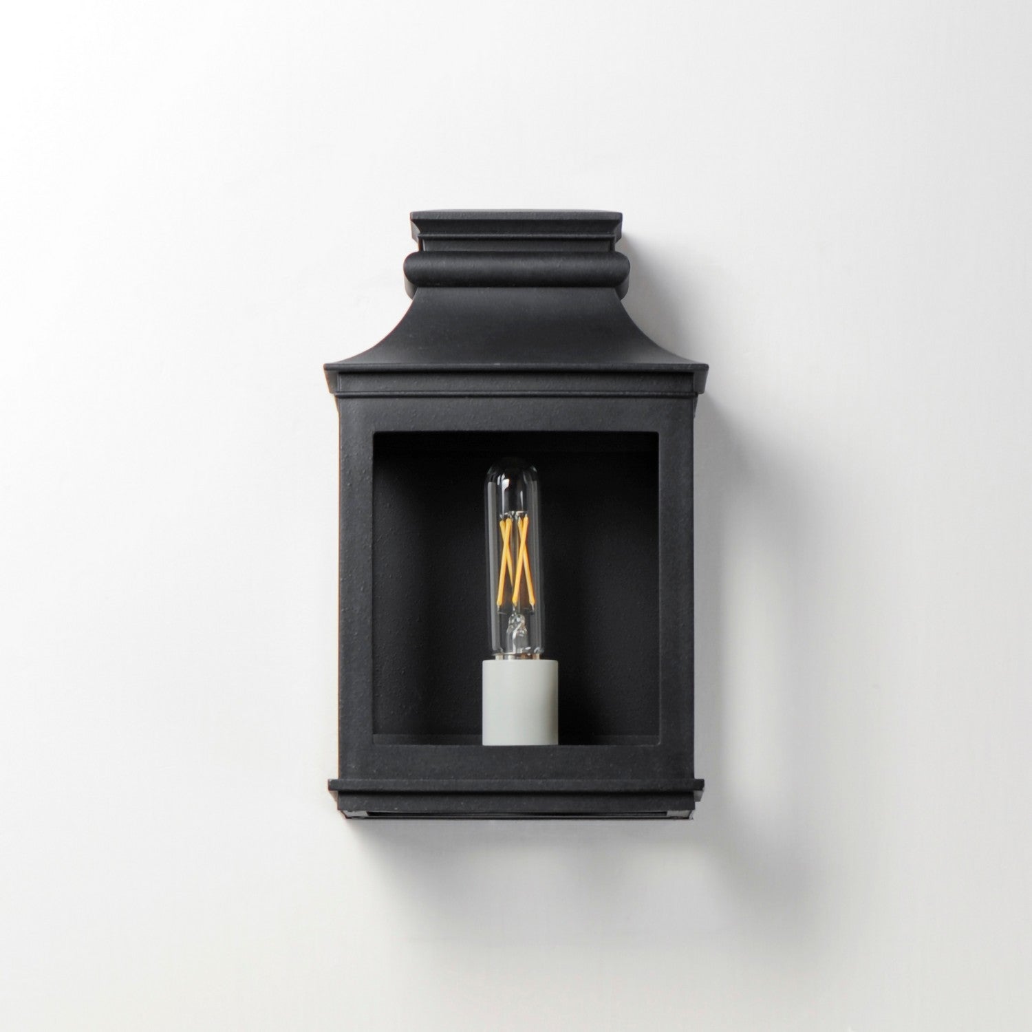 Maxim - 40912CLBO - One Light Outdoor Wall Sconce - Savannah VX - Black Oxide