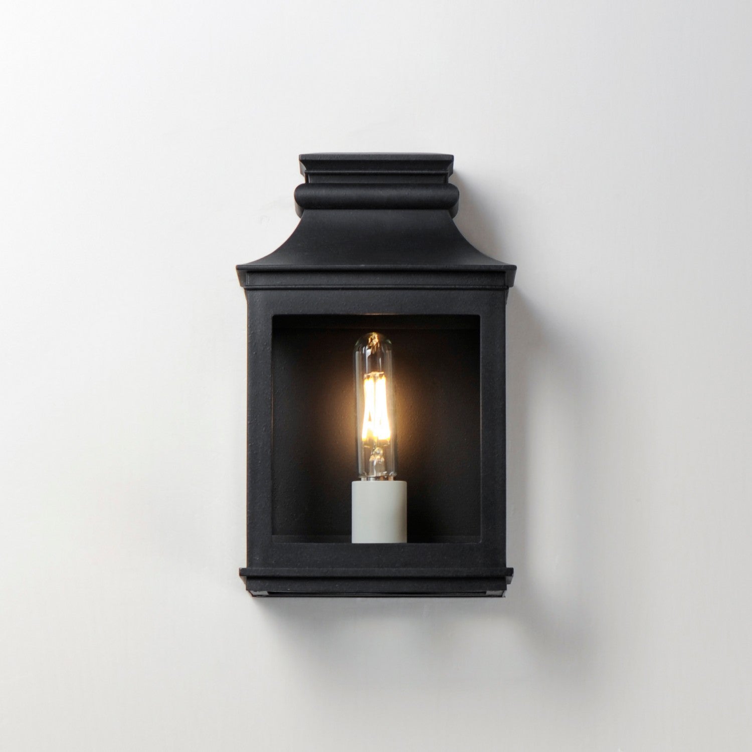 Maxim - 40912CLBO - One Light Outdoor Wall Sconce - Savannah VX - Black Oxide