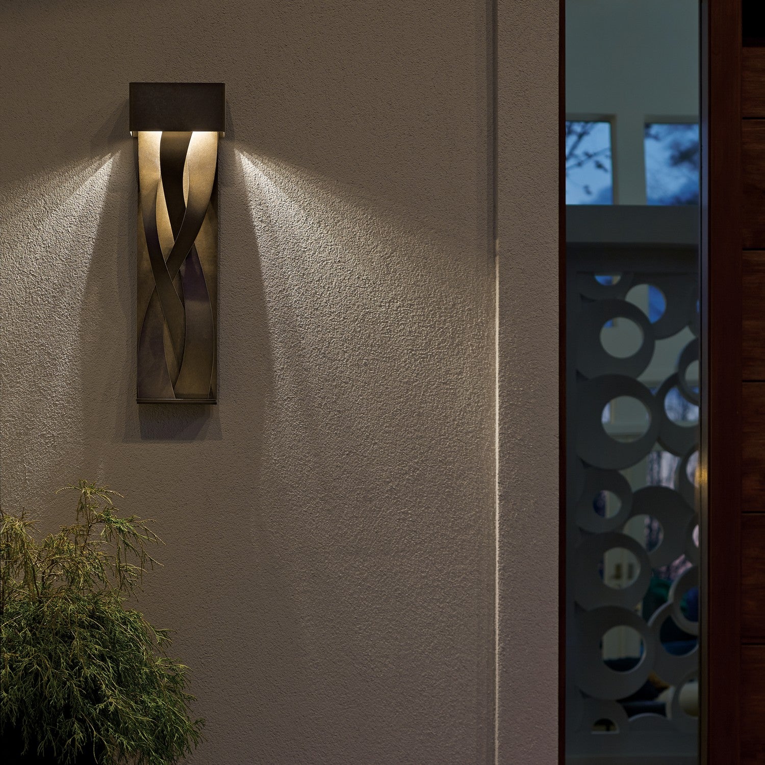 Hubbardton Forge - 302529-LED-75 - LED Outdoor Wall Sconce - Tress - Coastal Bronze