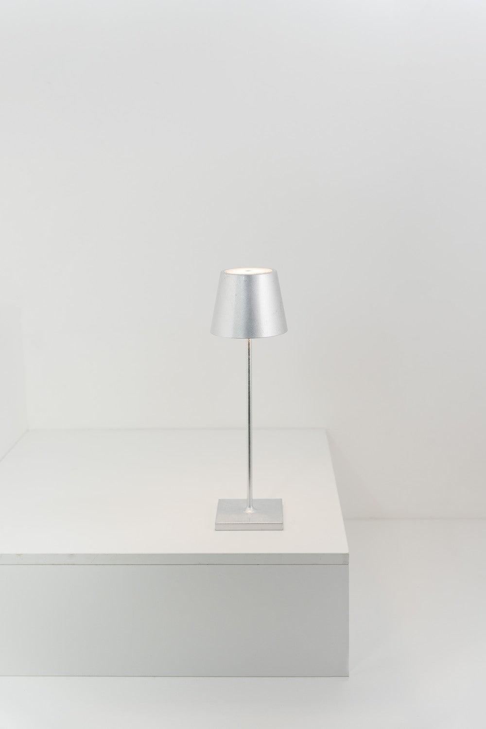 Zafferano - LD0340BFA - LED Table Lamp - Poldina Pro - Silver leaf