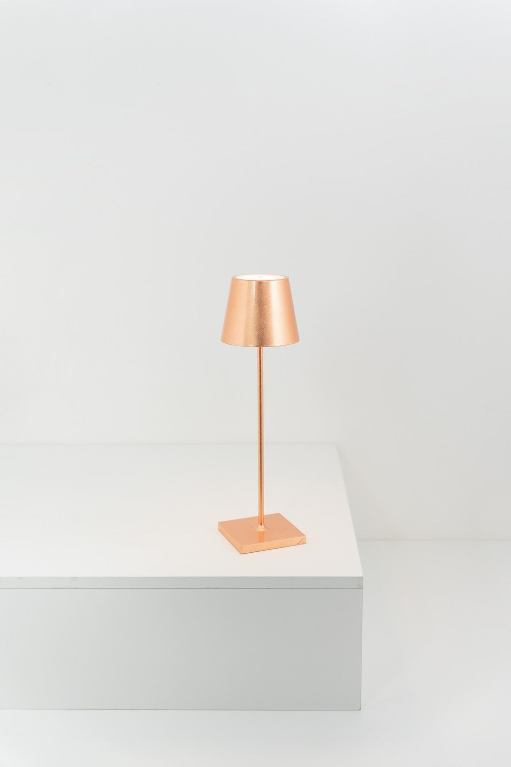 Zafferano - LD0340RFR - LED Table Lamp - Poldina Pro - Copper leaf