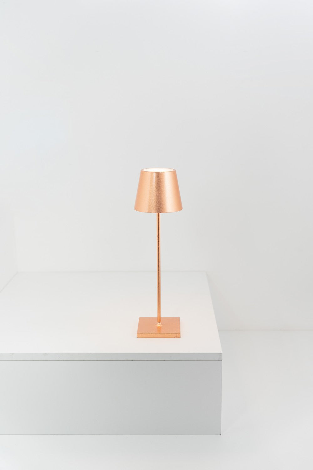 Zafferano - LD0340RFR - LED Table Lamp - Poldina Pro - Copper leaf