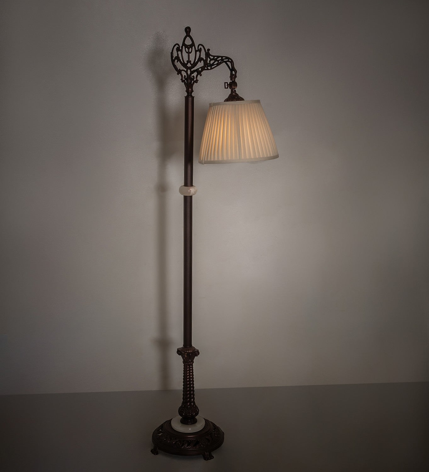 Meyda Tiffany - 271835 - One Light Floor Lamp - Victorian - Mahogany Bronze