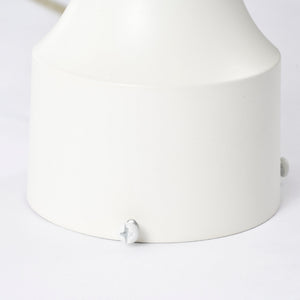 Nuvo Lighting - 60-897 - Three Light Post Lantern - Central Park - White