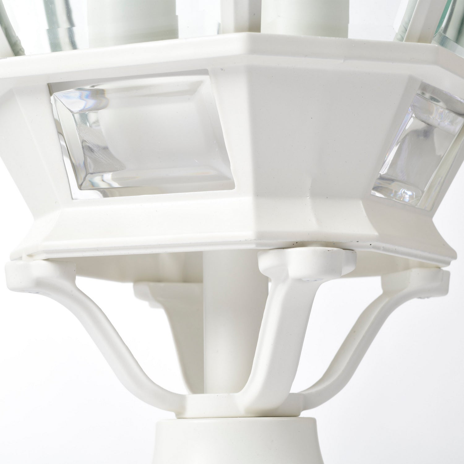 Nuvo Lighting - 60-897 - Three Light Post Lantern - Central Park - White