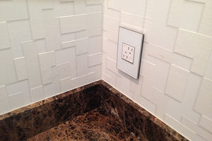 Legrand - AWM1G3MWW4 - One-Gang+ Screwless Wall Plate - adorne - Mirror White