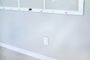 Legrand - AWM3GMWW4 - Three-Gang Screwless Wall Plate - adorne - Mirror White
