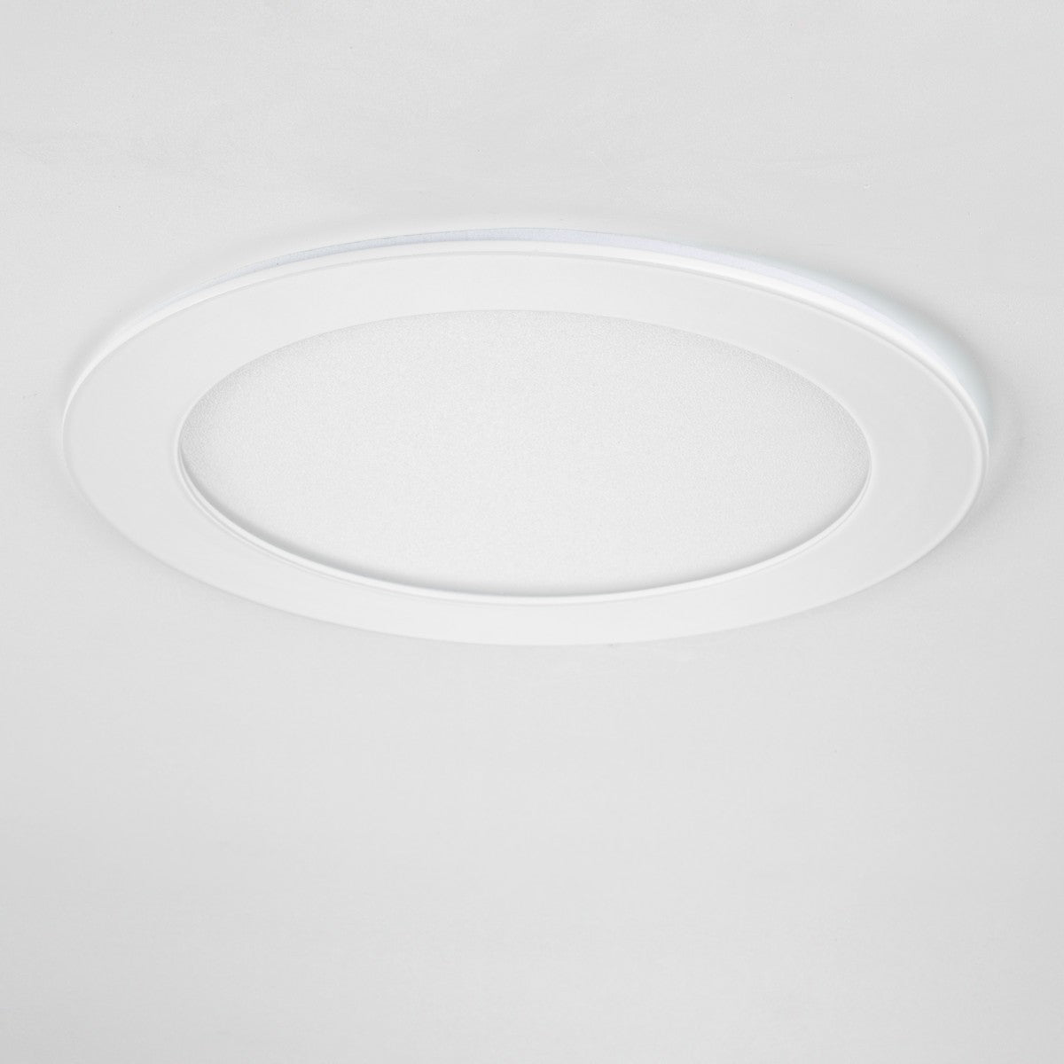 American Lighting - SPKPL-BRD6-RGBTW-WH - 6" Brio - Spektrum+ - White