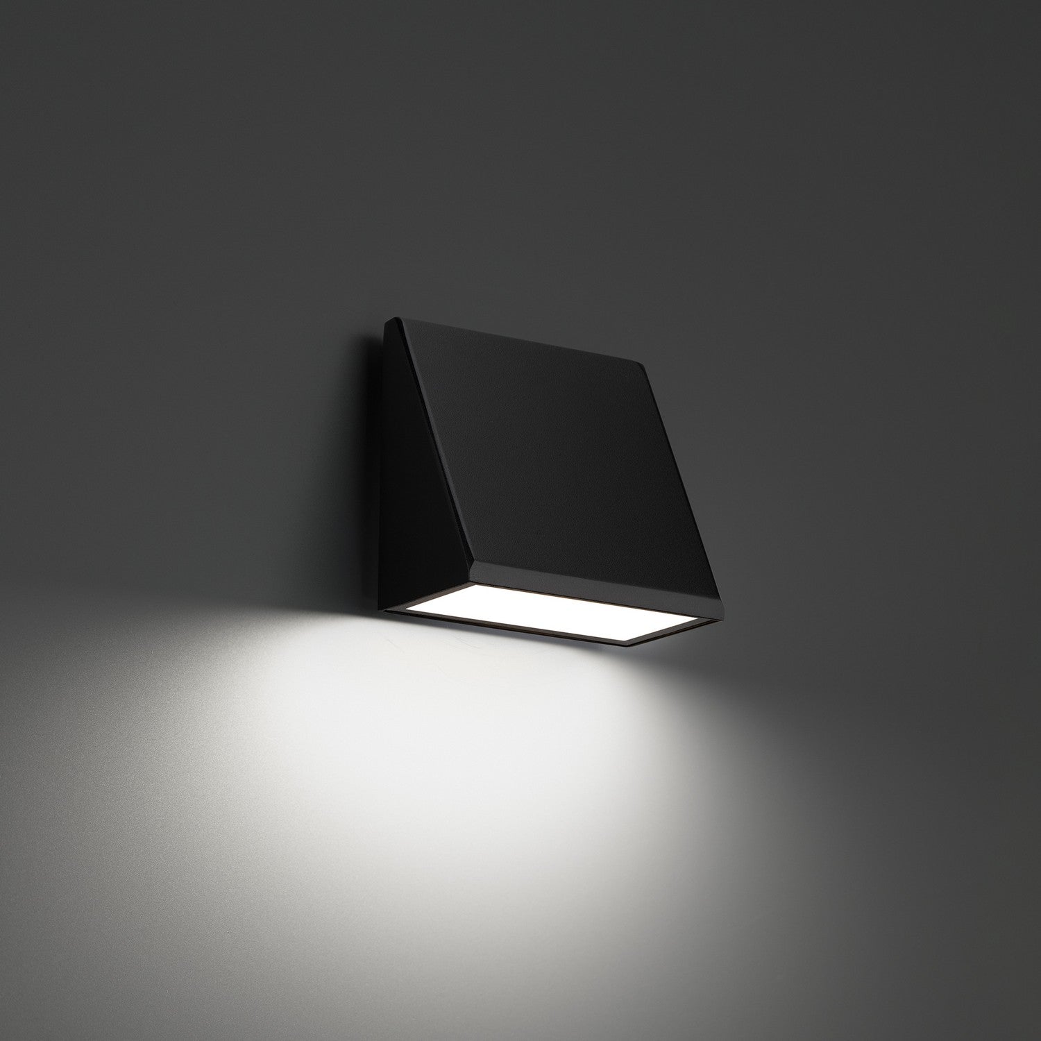 Modern Forms - WS-W36406-35-BK - LED Outdoor Wall Sconce - Flue - Black