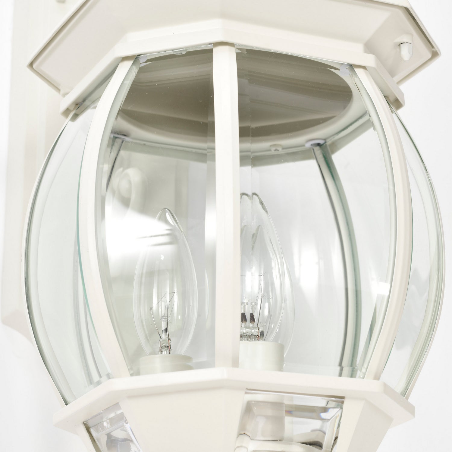 Nuvo Lighting - 60-891 - Three Light Outdoor Wall Lantern - Central Park - White