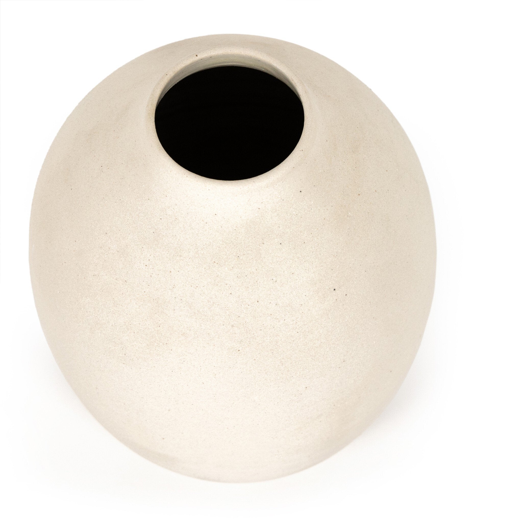 Ilari Vase - Cream Matte Ceramic