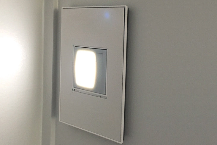 Legrand - AARNL2 - Portable Night Light - adorne - White
