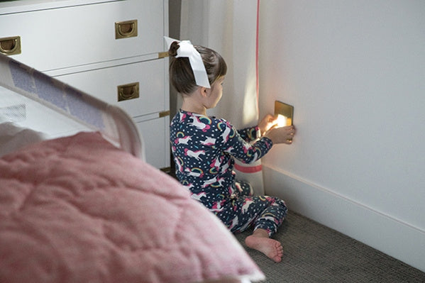 Legrand - AARNL2 - Portable Night Light - adorne - White