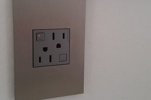 Legrand - AWC1G2BS4 - One-Gang Screwless Wall Plate - adorne - Brushed Stainless Steel