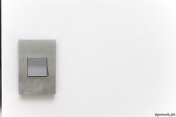 Legrand - AWC1G2SN4 - One-Gang Screwless Wall Plate - adorne - Satin Nickel