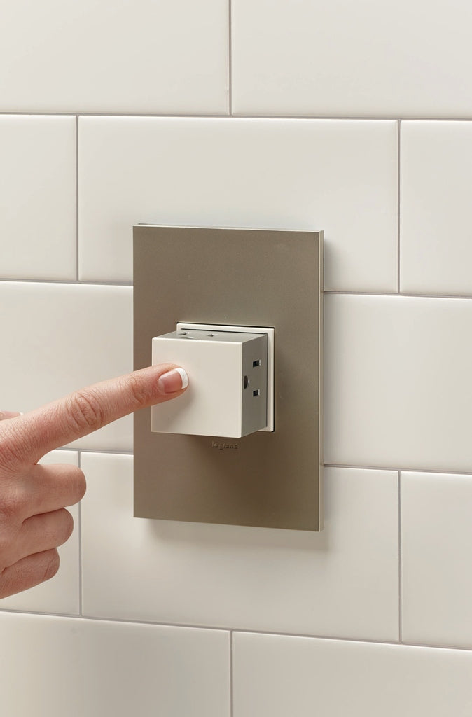 Legrand - AWC1G3BS4 - One-Gang-Plus Screwless Wall Plate - adorne - Brushed Stainless Steel