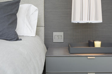 Legrand - AWC1G3SN4 - One-Gang-Plus Screwless Wall Plate - adorne - Satin Nickel