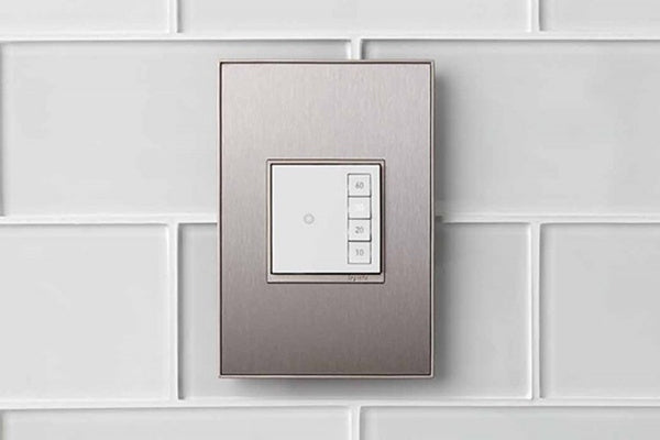 Legrand - AWM1G2MS4 - One-Gang Screwless Wall Plate - adorne - Brushed Stainless