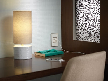Legrand - AWM1G2MW4 - One-Gang Screwless Wall Plate - adorne - Mirror White