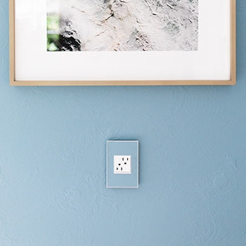 Legrand - AWM1G2W4 - One-Gang Screwless Wall Plate Trim - adorne - White