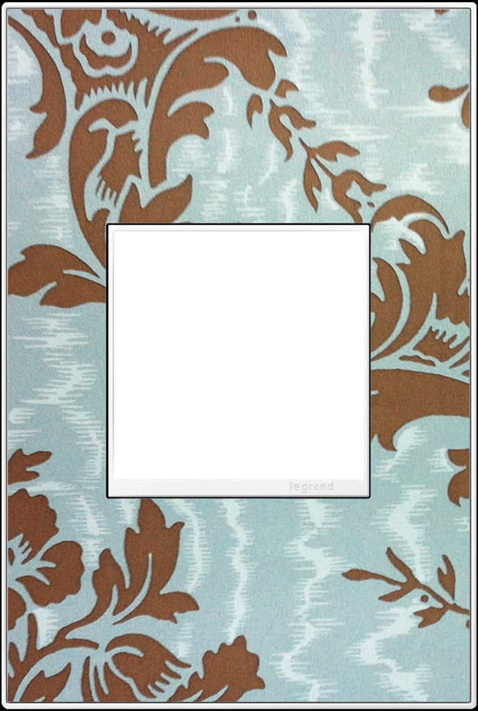 Legrand - AWM1G2W4 - One-Gang Screwless Wall Plate Trim - adorne - White