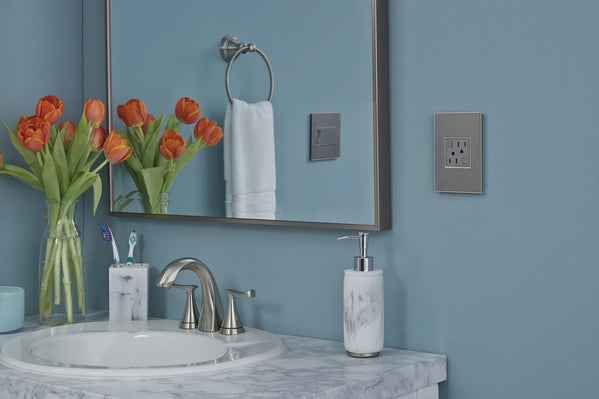 Legrand - AWM3GMS4 - Three-Gang Screwless Wall Plate - adorne - Brushed Stainless
