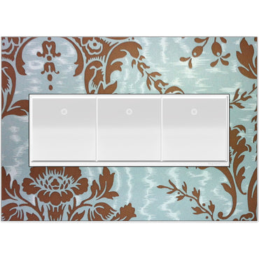 Legrand - AWM3GW4 - Three-Gang Screwless Wall Plate Trim - adorne - White