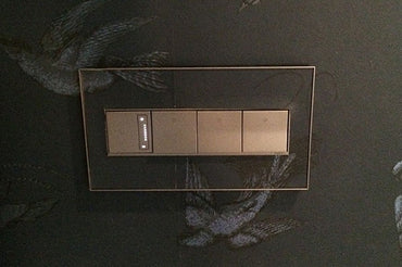 Legrand - AWM4GM4 - Four-Gang Screwless Wall Plate Trim - adorne - Magnesium