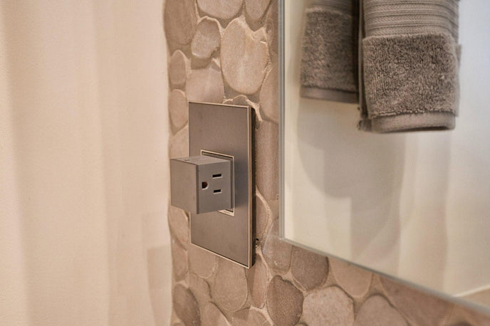 Legrand - AWM4GMS4 - Four-Gang Screwless Wall Plate - adorne - Brushed Stainless