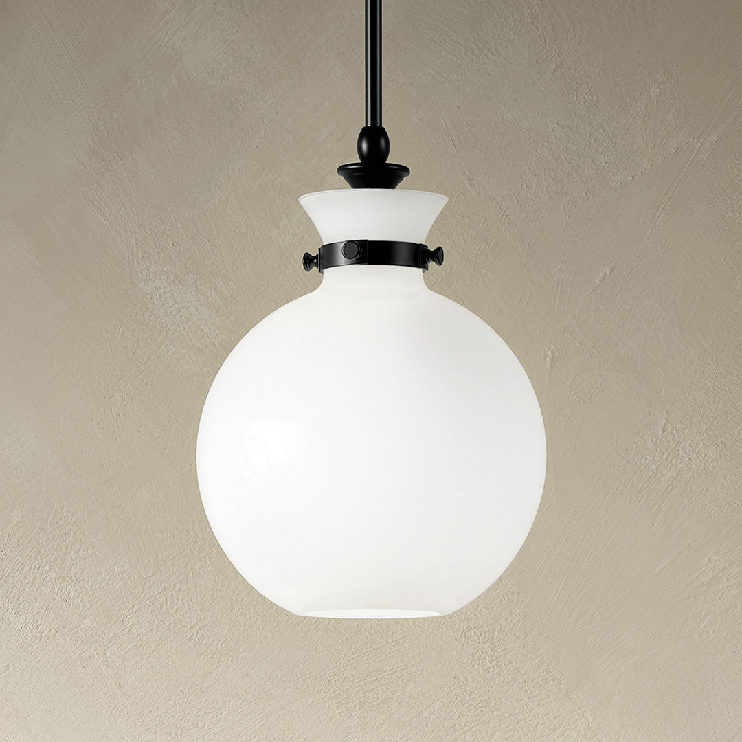 Laria Globe Pendant