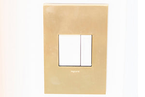 Legrand - ADPD4FBL3P2W4 - 0-10V Paddle Dimmer with Microban - adorne - White