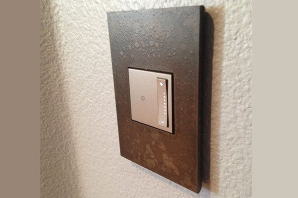 Legrand - ADTP703TUM4 - 700W sofTap Tru-Universal Dimmer with Microban - adorne - Magnesium
