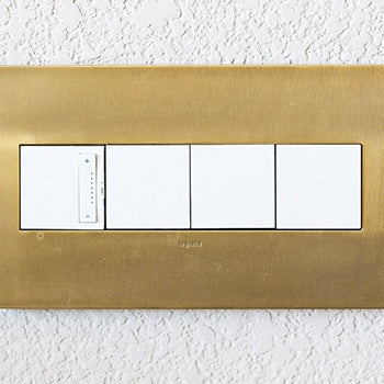 Legrand - ADTP703TUW4 - 700W sofTap Tru-Universal Dimmer with Microban - adorne - White