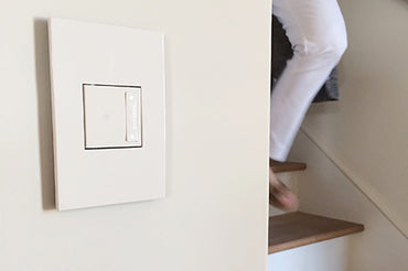 Legrand - AWP1G2WHW10 - One-Gang Screwless Wall Plate with Microban - adorne - Gloss White on White