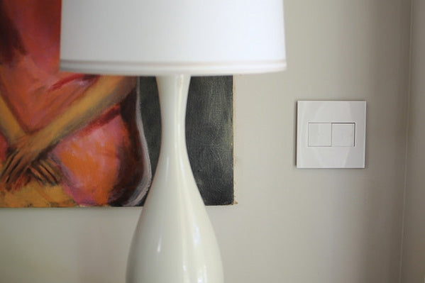 Legrand - AWP2GWHW10 - Two-Gang Screwless Wall Plate with Microban - adorne - Gloss White on White