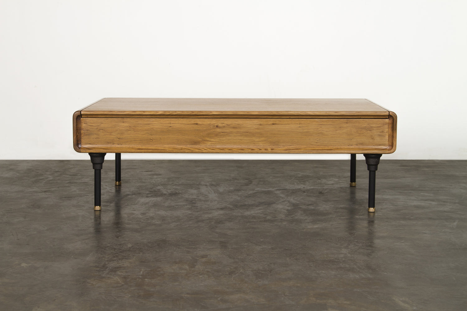 Nuevo - HGDA476 - Coffee Table - Distrikt - Hard Fumed