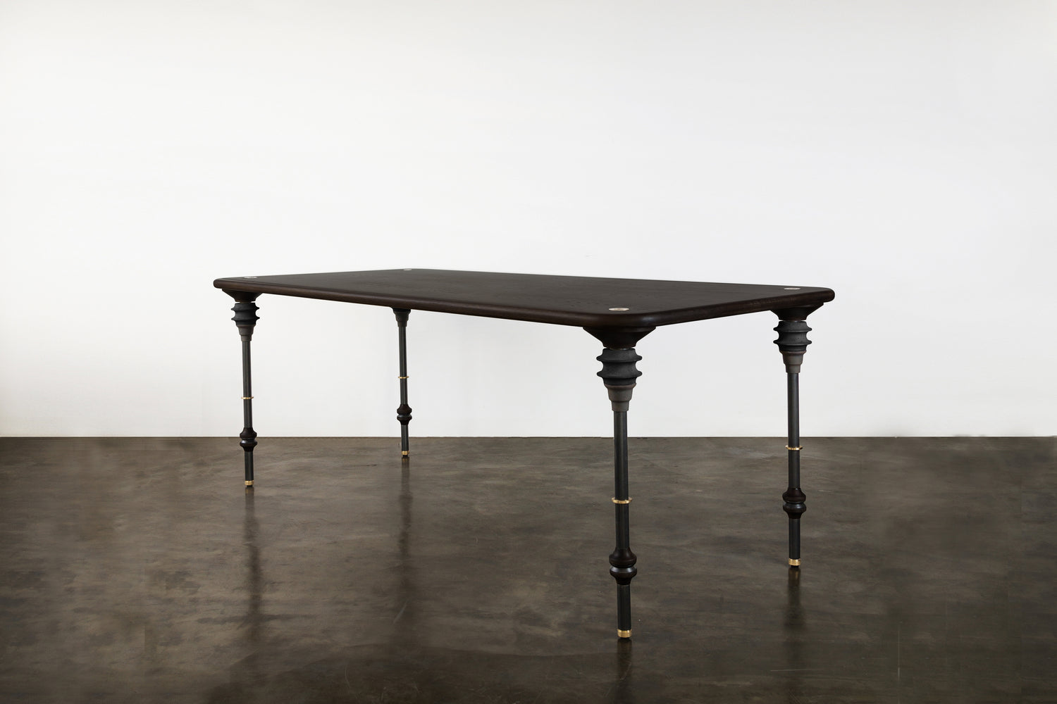 Nuevo - HGDA620 - Dining Table - Kimbell - Black