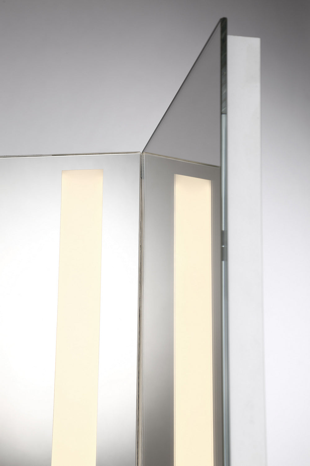 Eurofase - 34000-014 - LED Mirror - Mirror - Chrome