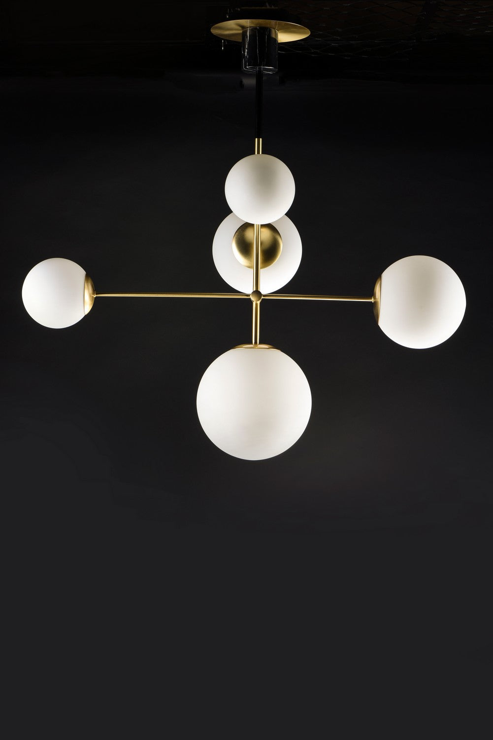 Maxim - 26037SWSBRBK - Five Light pendant - Vesper - Satin Brass / Black