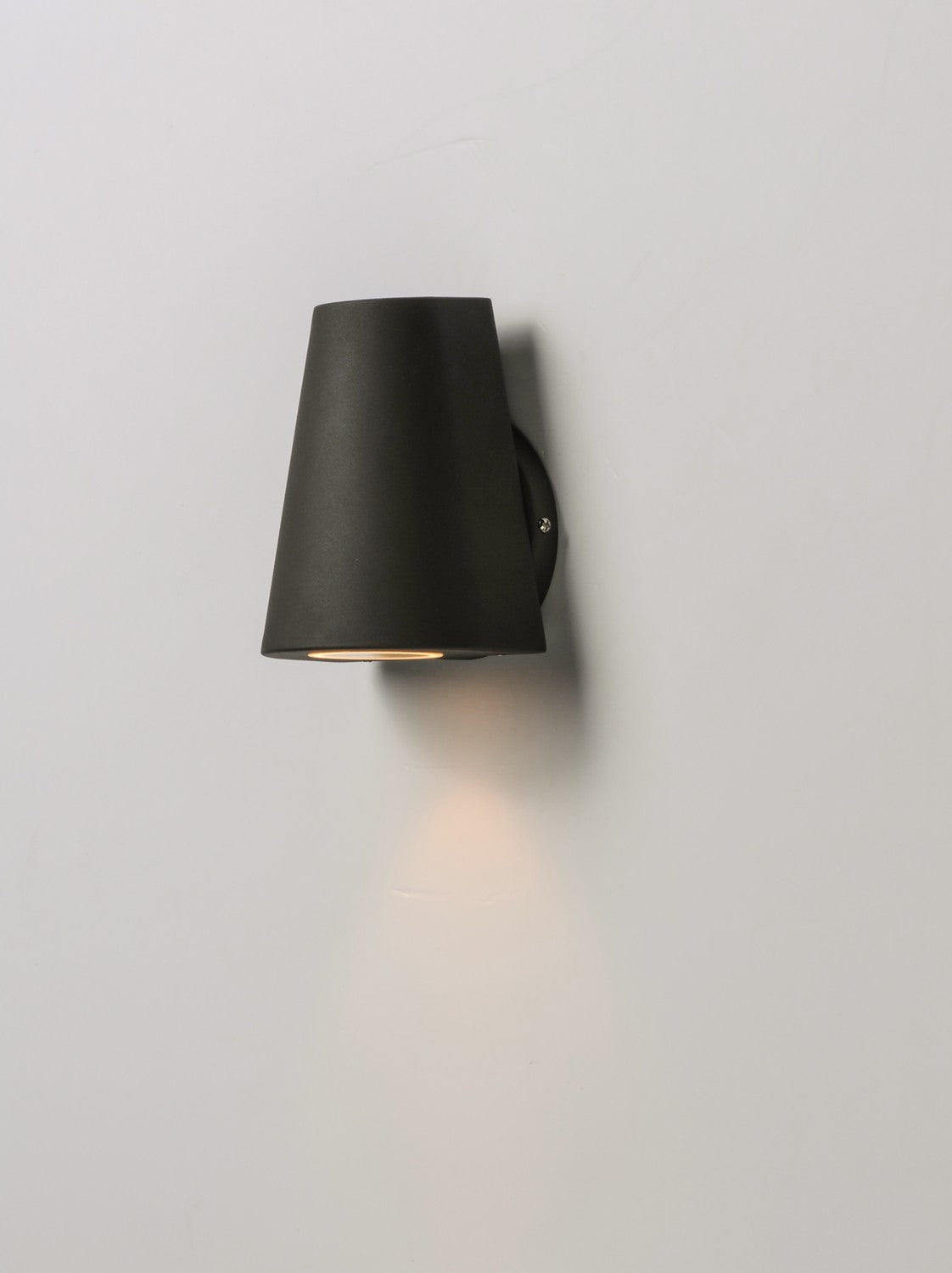 Maxim - 86199BK - LED Outdoor Wall Sconce - Mini - Black